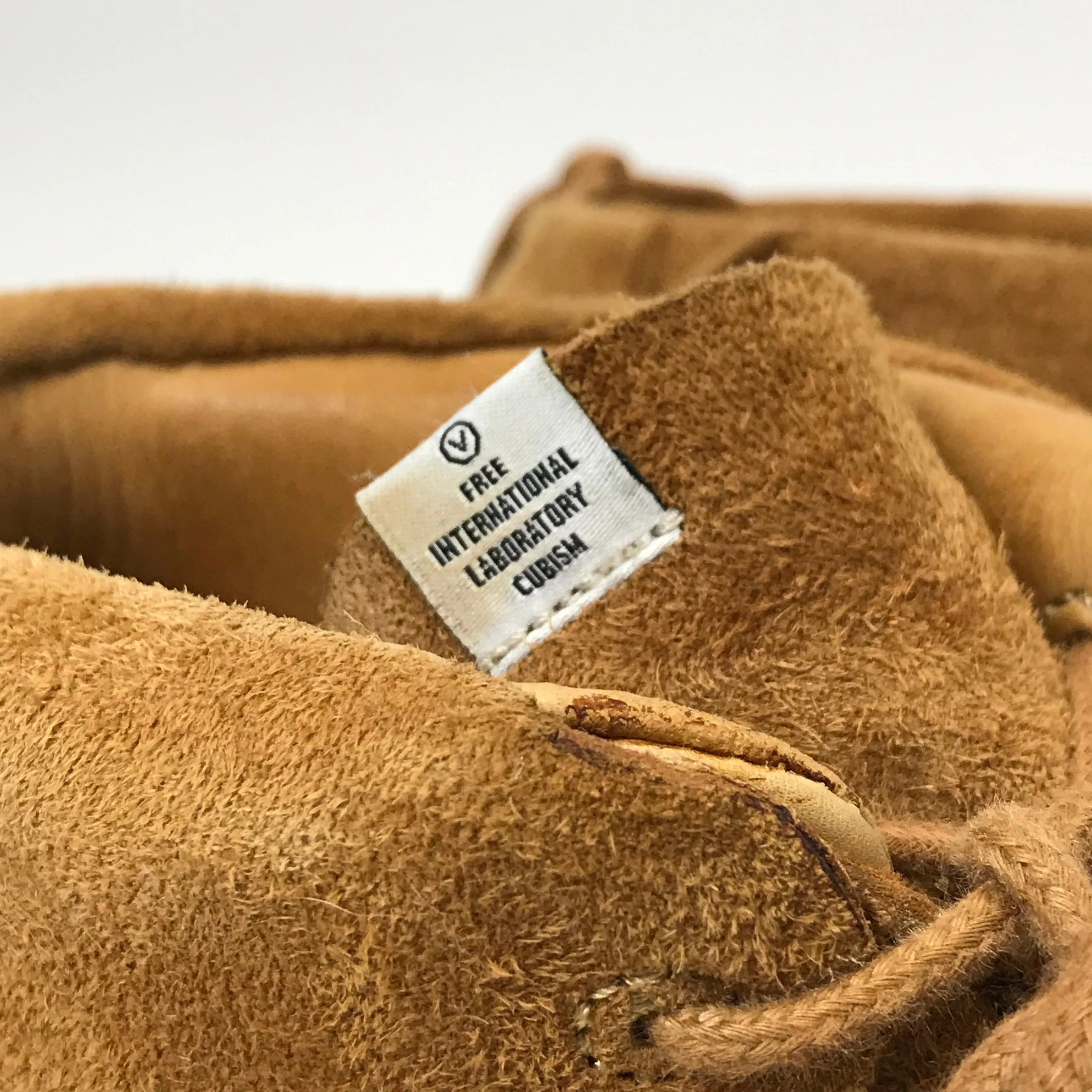 [10] Visvim FBT Lhamo Folk Suede Lt Brown