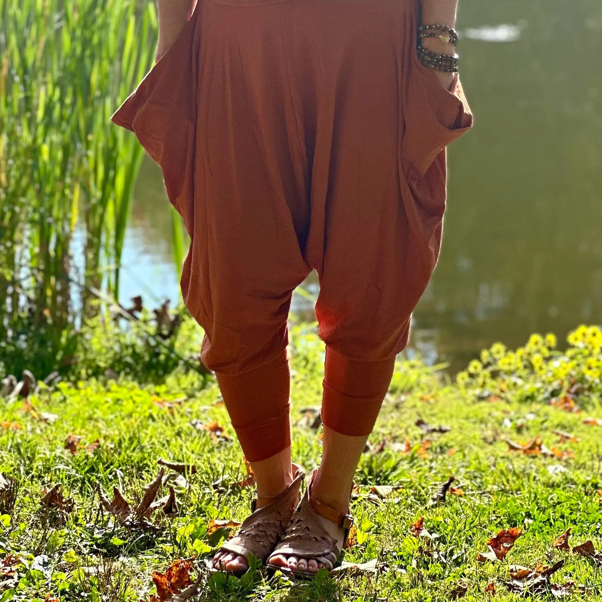 Artemis Harem Pocket Pant