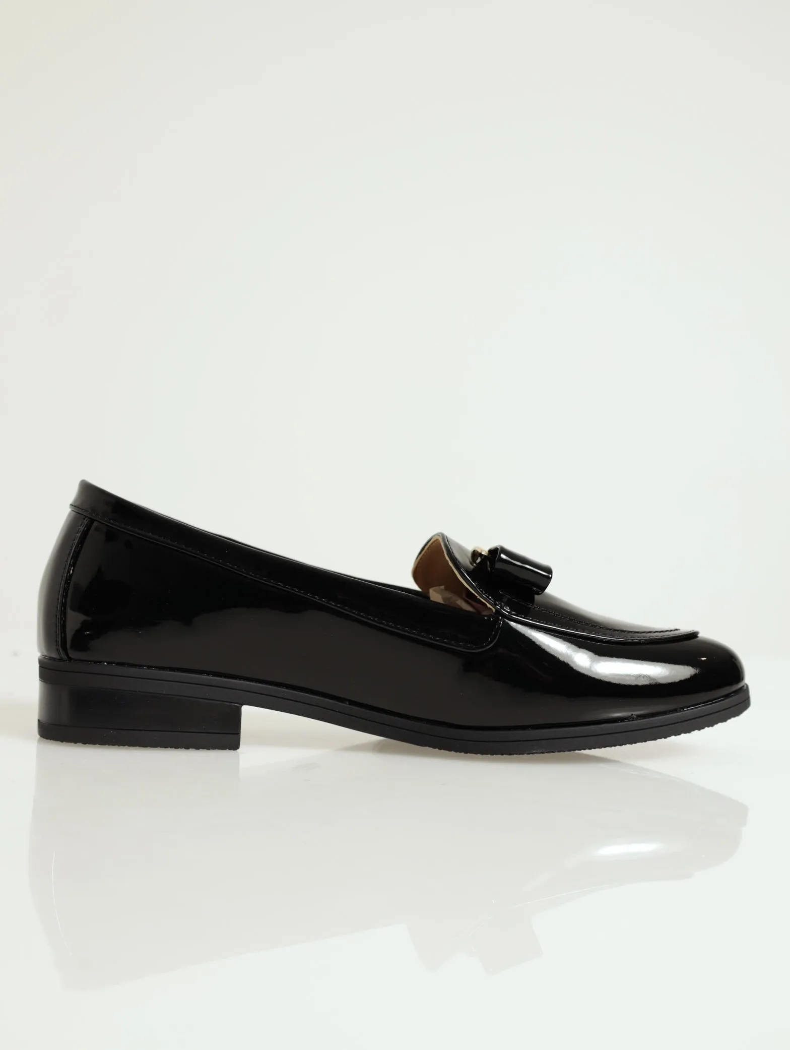 Bow Buckle Detail Patent Classic Loafer - Black