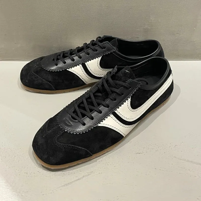 Casual Sneakers - Comfortable Deerskin Board Shoes, Lace-Up Flat Trainers for Women, Femmes Cuir Allemand Trainers, New Collection
