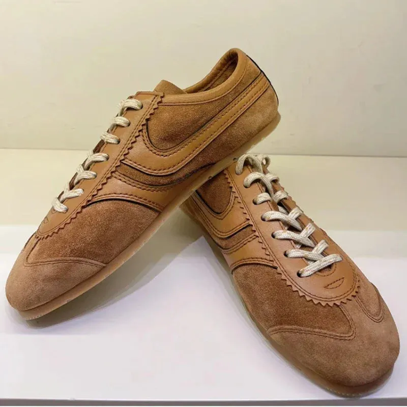 Casual Sneakers - Comfortable Deerskin Board Shoes, Lace-Up Flat Trainers for Women, Femmes Cuir Allemand Trainers, New Collection