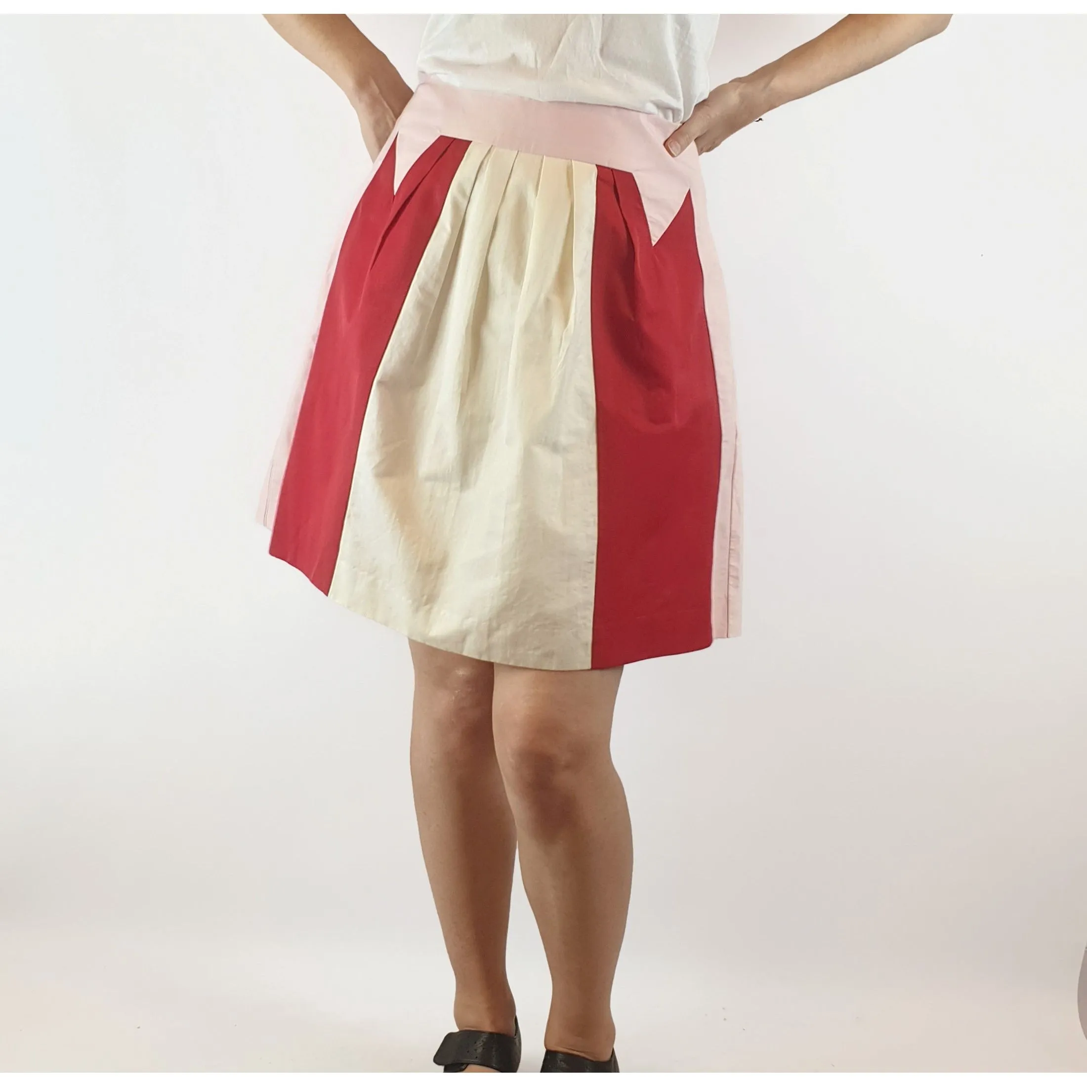 Cue pink, red and white panelled skirt size 8