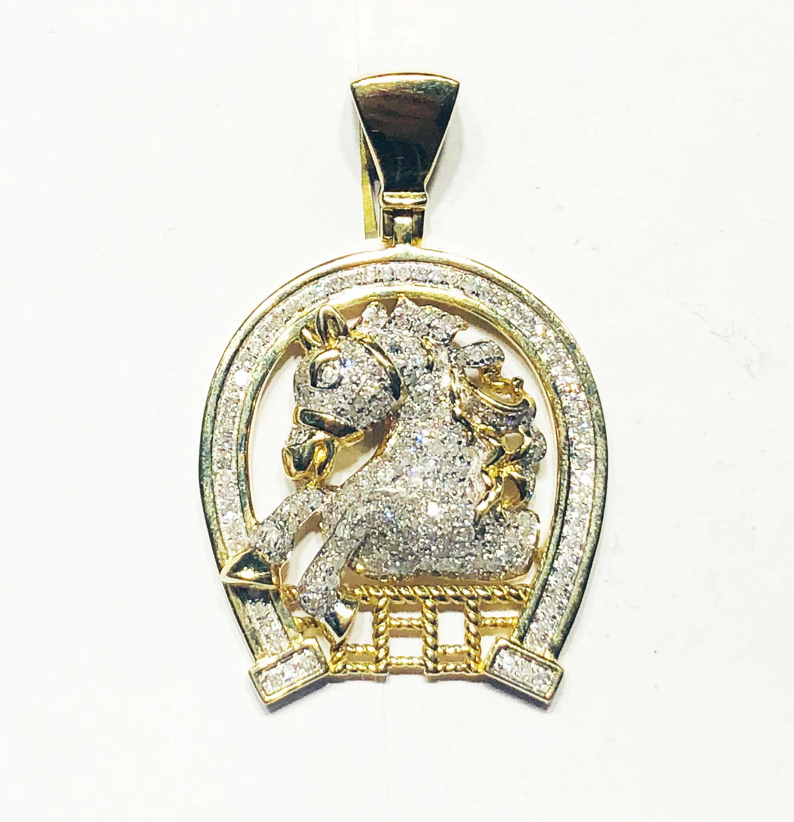 Diamond Iced-Out Horseshoe Pendant (10K)