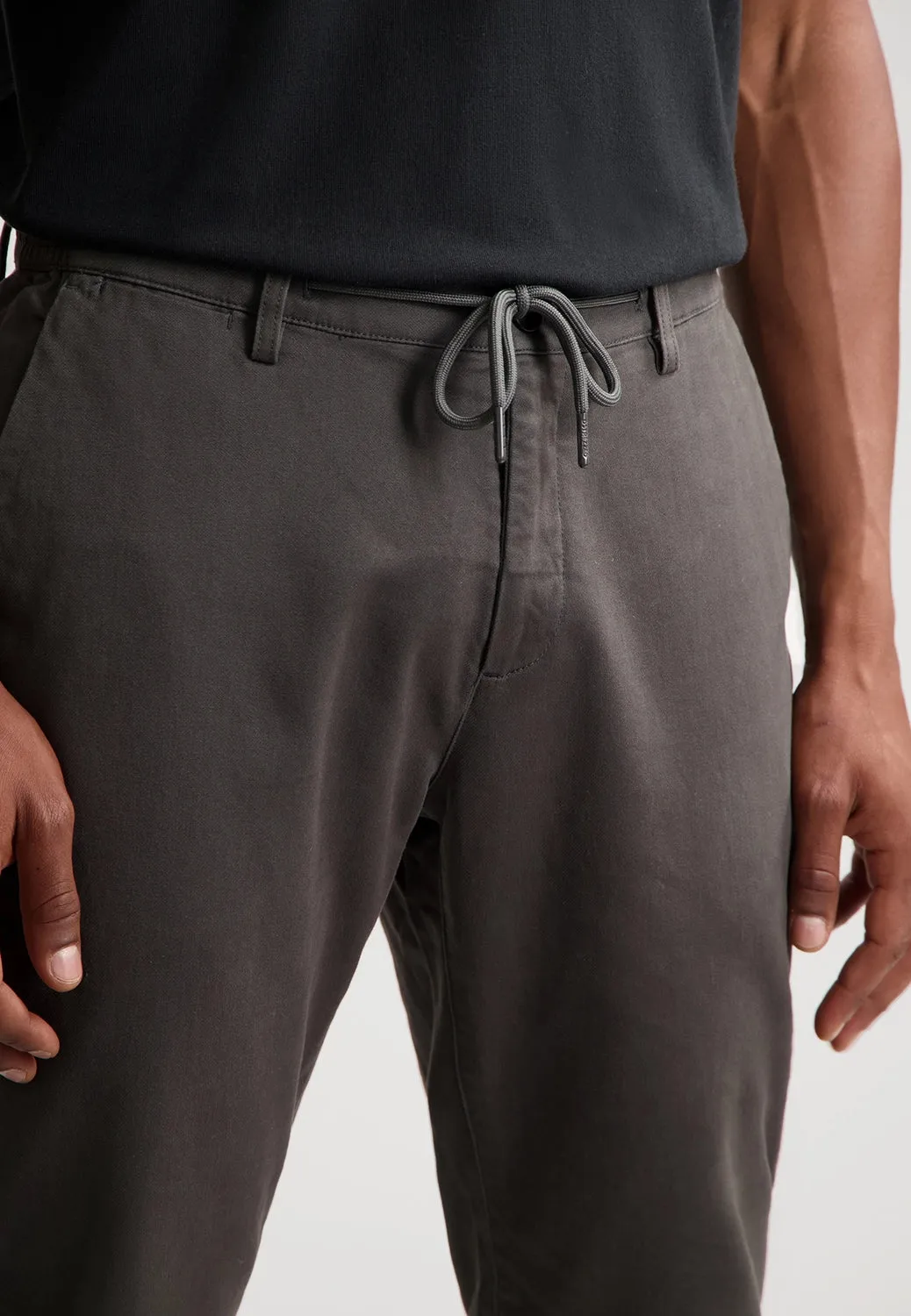 DSTREZZED LANCASTER STRETCH TWILL KNIT COMFORT JOGGER CHINO 501700