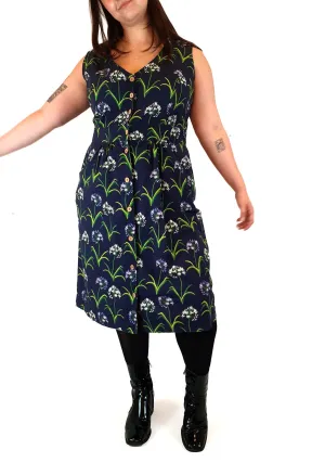 Ella & Sunday navy floral print sleeveless dress fits size 14-16
