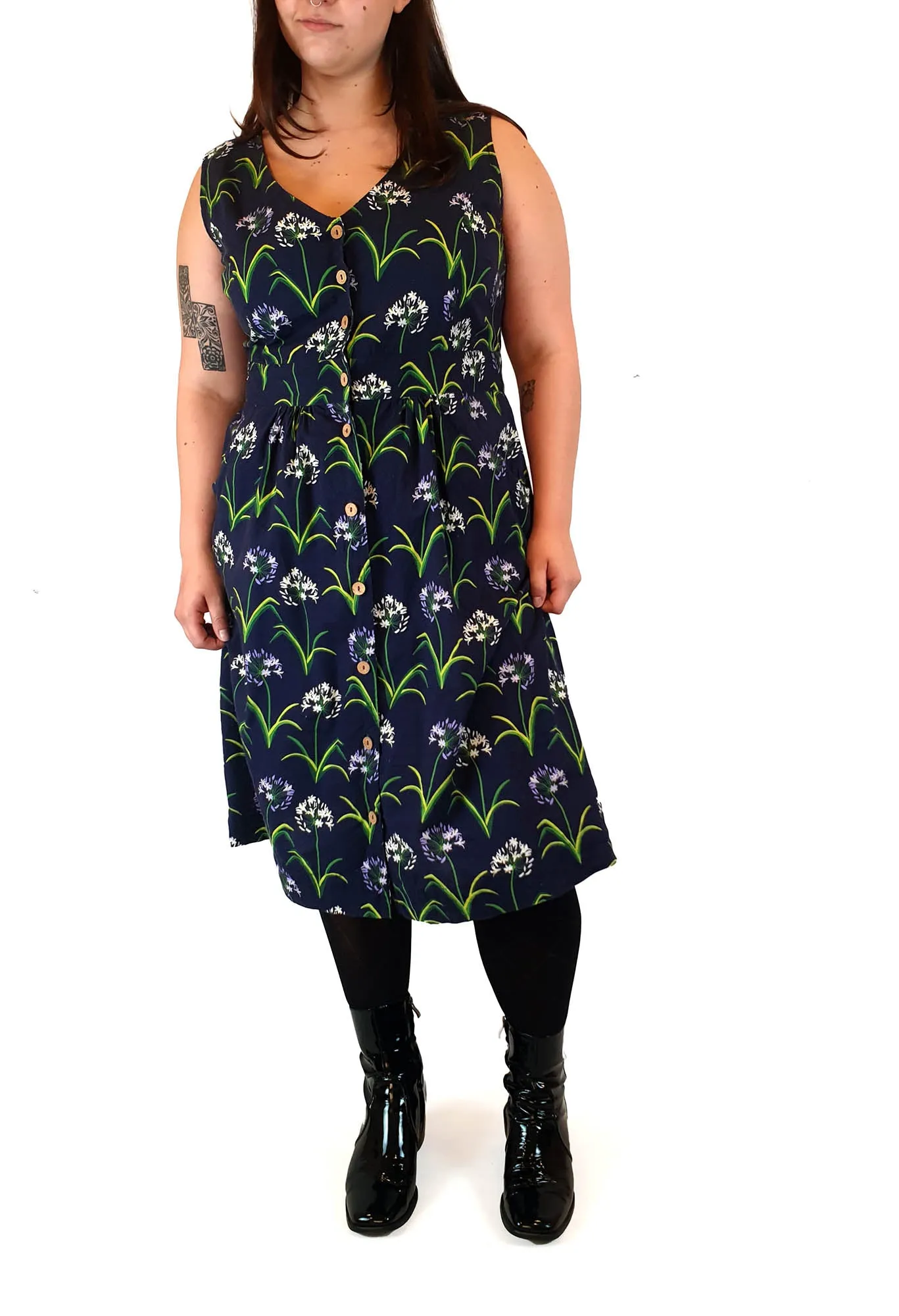 Ella & Sunday navy floral print sleeveless dress fits size 14-16