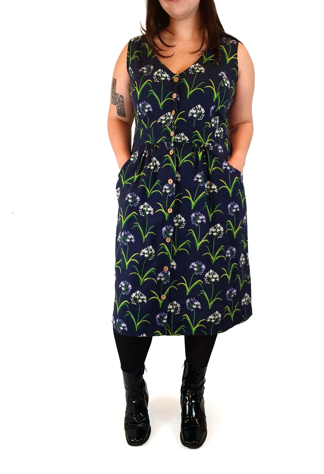 Ella & Sunday navy floral print sleeveless dress fits size 14-16