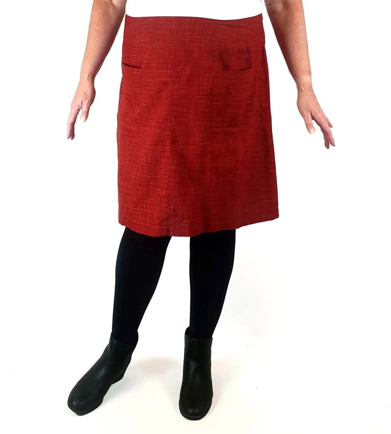 Essaye by Surface Art red skirt size 3XL (best fits 18-20)