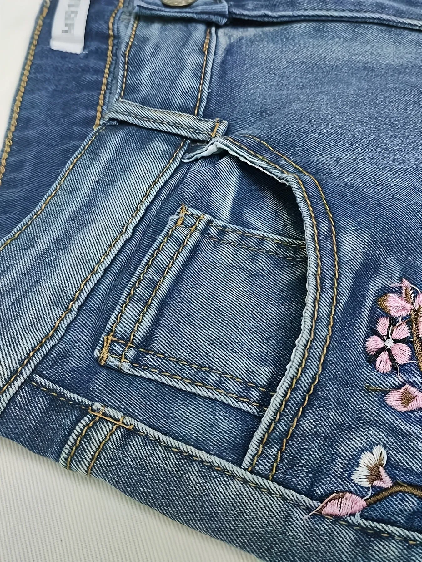 Exquisite Vintage Embroidered High Waist Flared Jeans – Skinny Stretch Floral Flared Pants