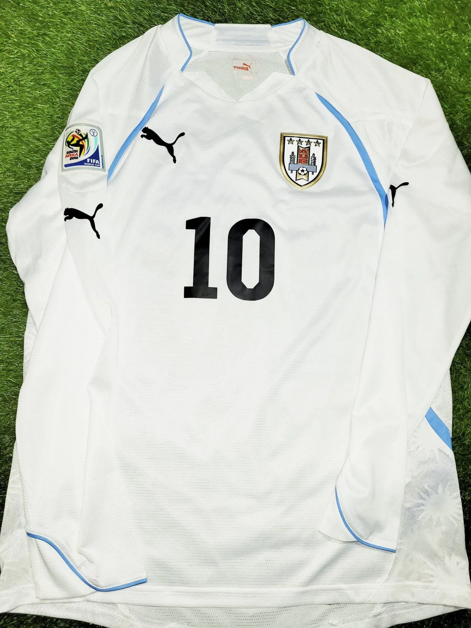 Forlan Uruguay Puma 2010 WORLD CUP Away Soccer Jersey M