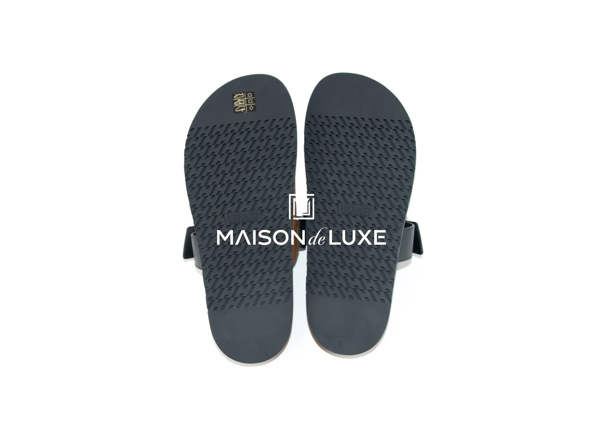 Hermes Men's Naturel / Noir Chypre Sandal 43