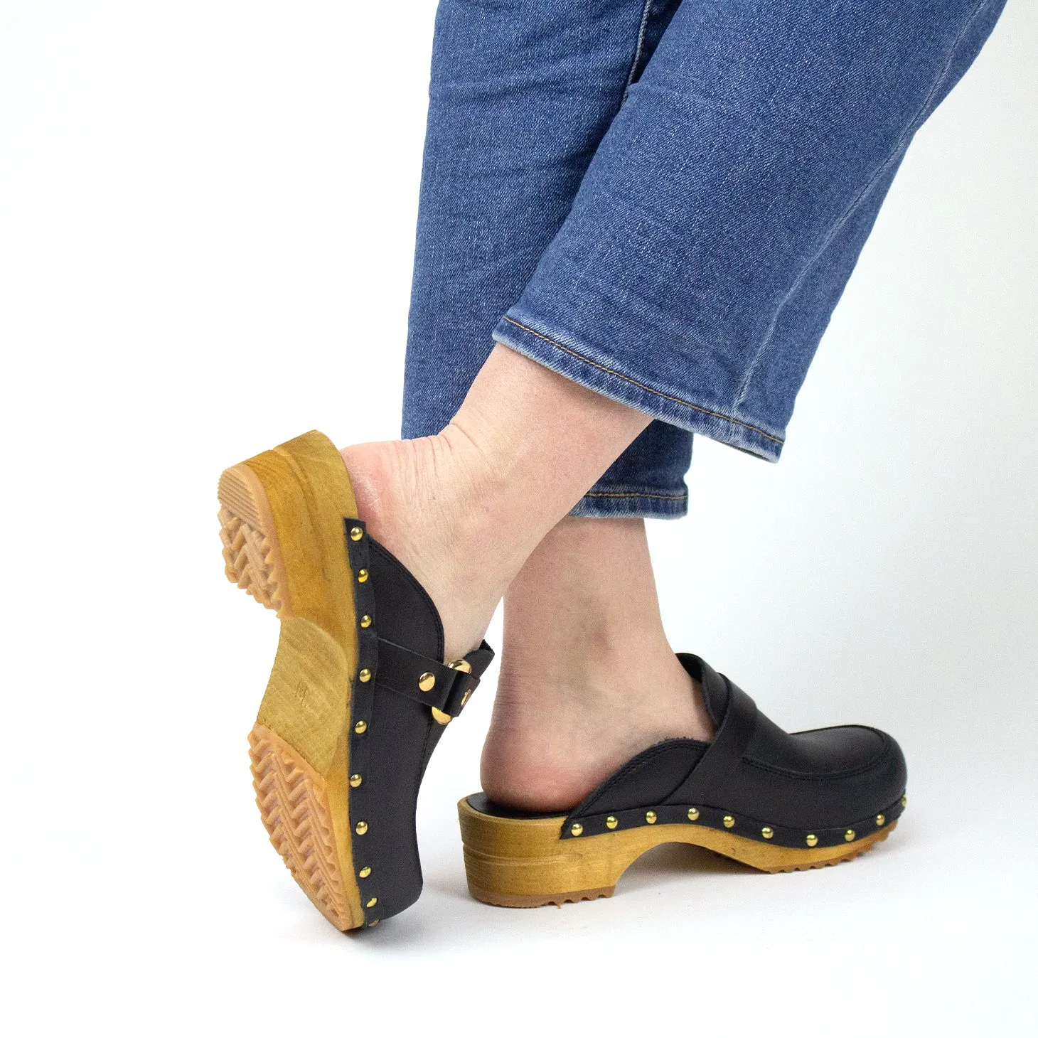 Lillen Women's in Black