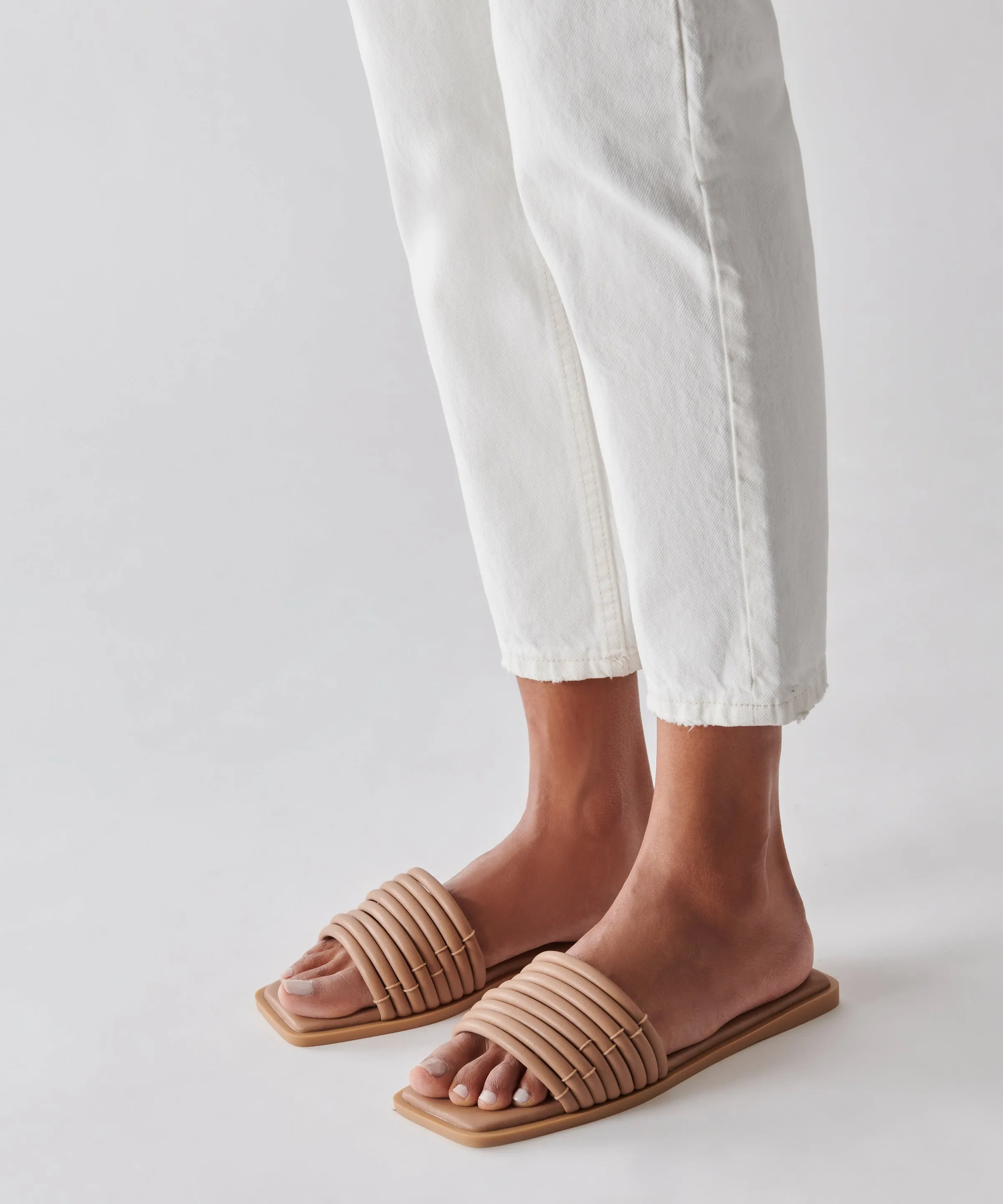NYX SANDALS CAFE STELLA