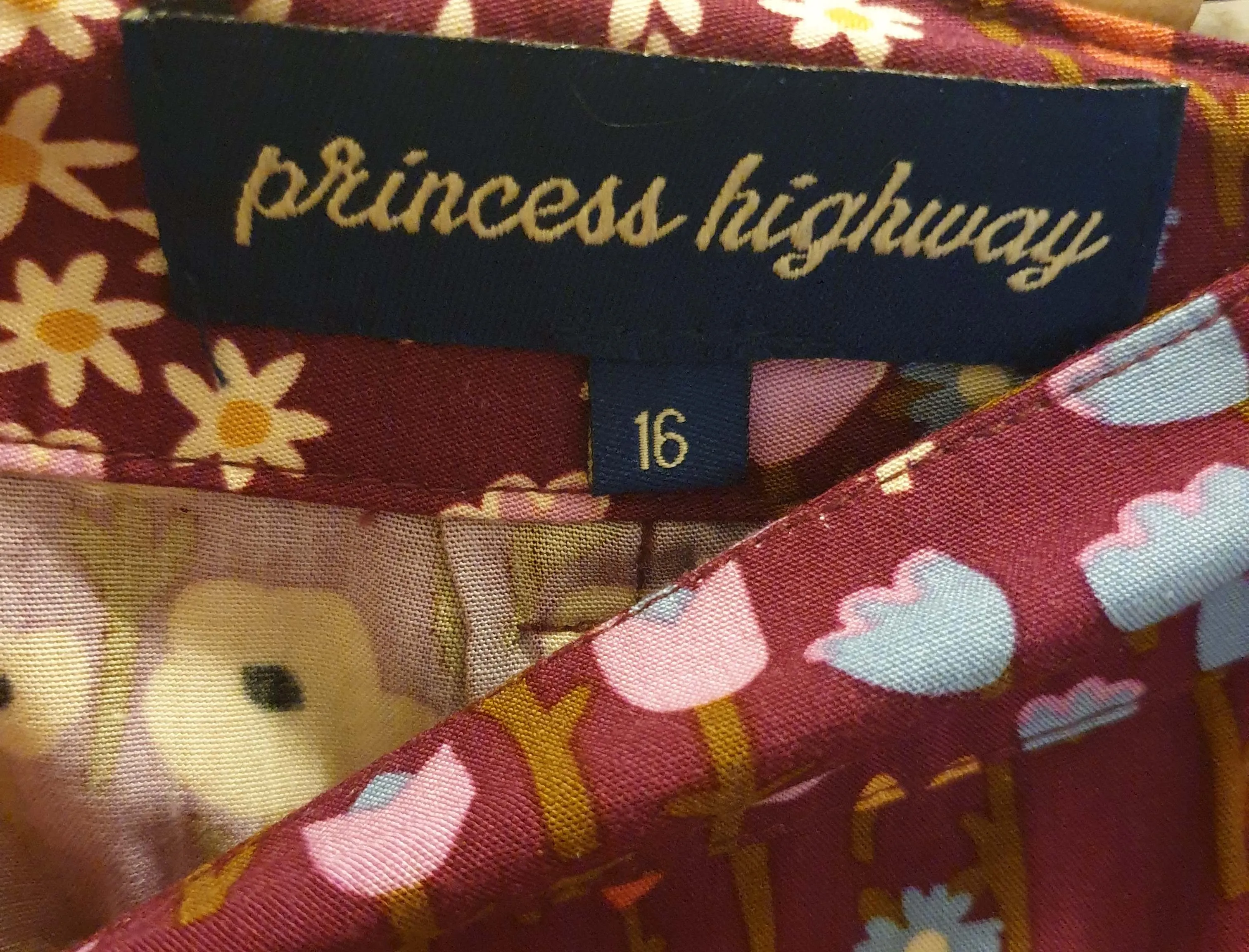 Princess Highway red floral print skirt size 16
