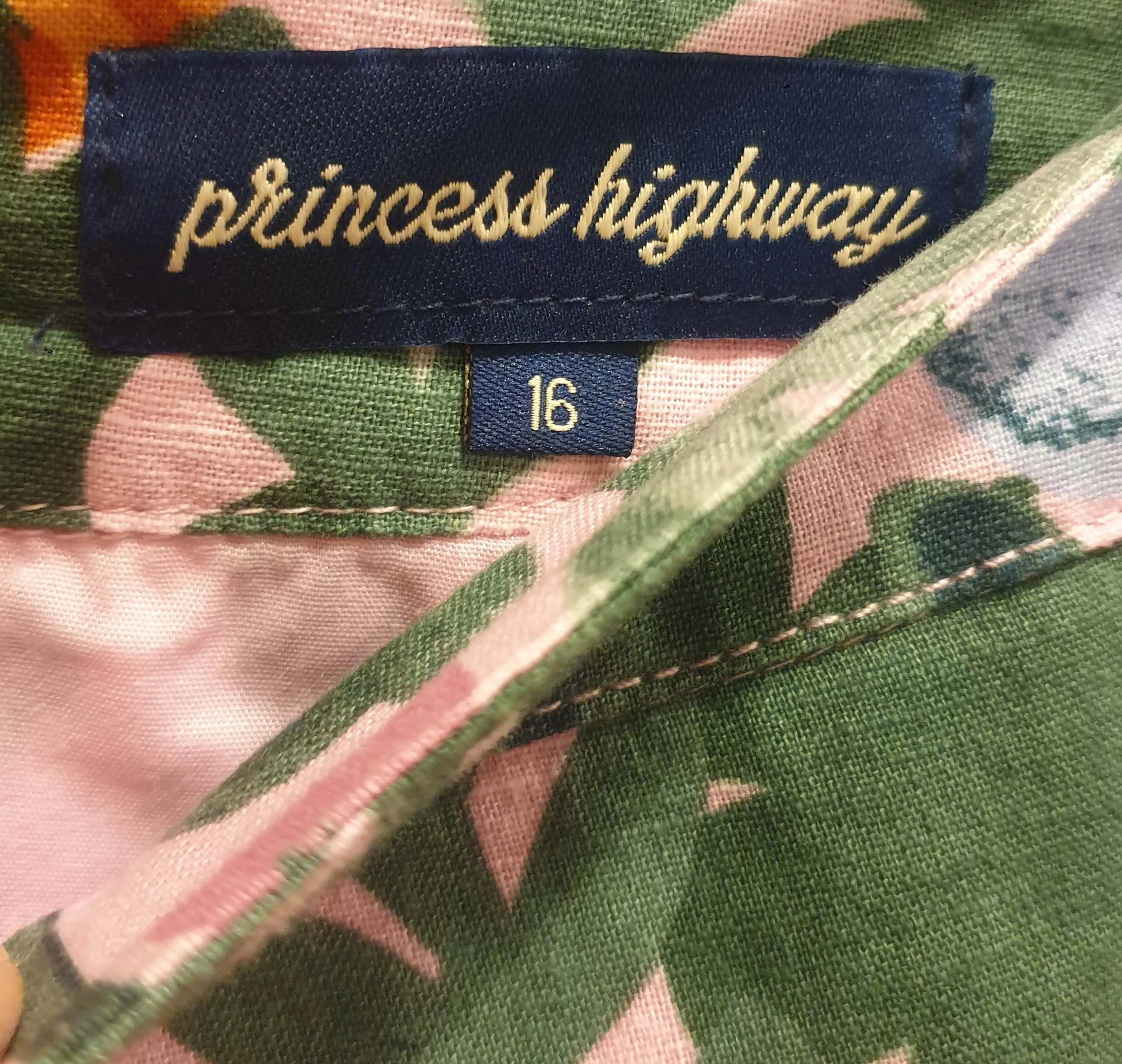 Princess Highway tiger and jungle print skirt size 16