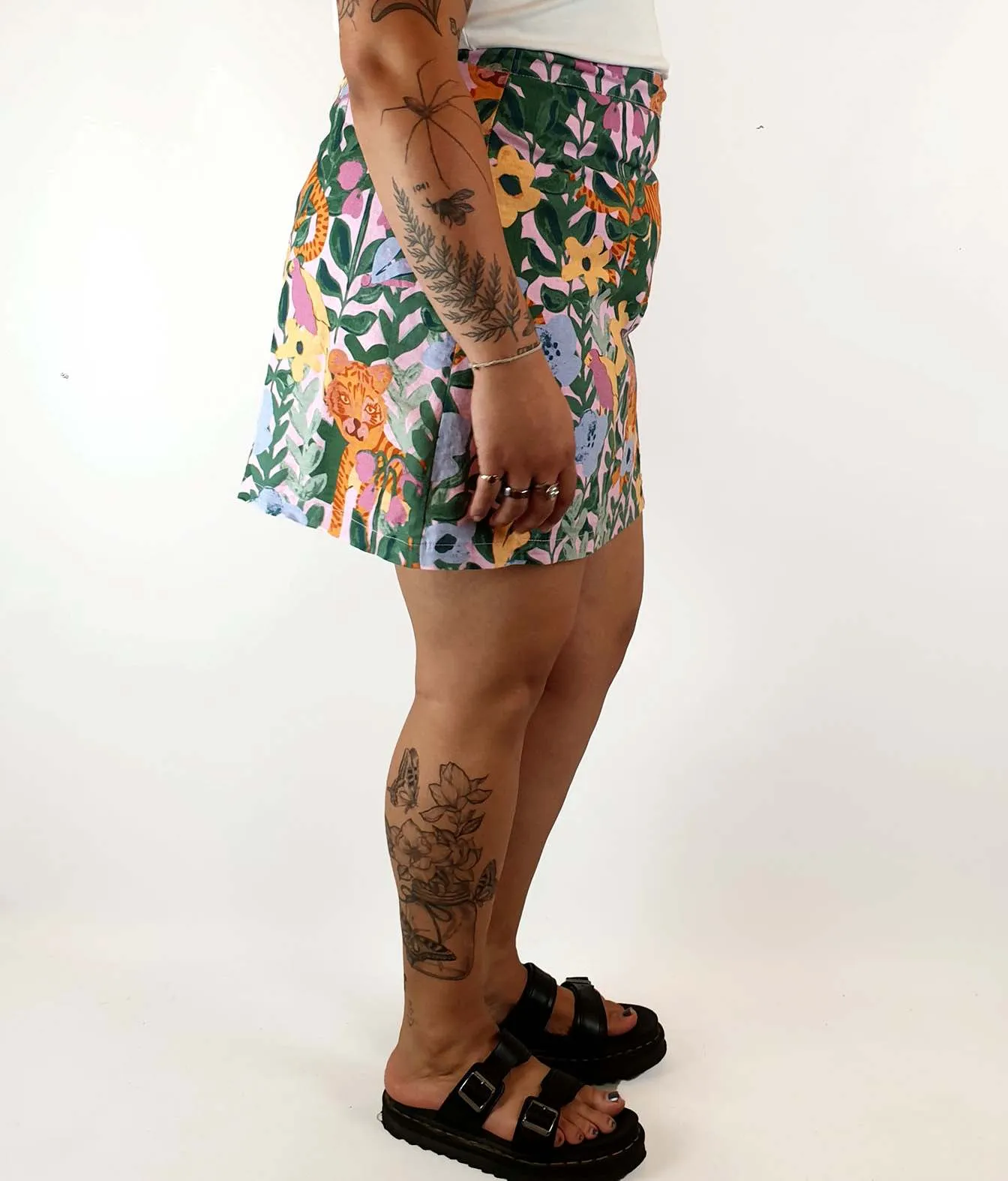 Princess Highway tiger and jungle print skirt size 16