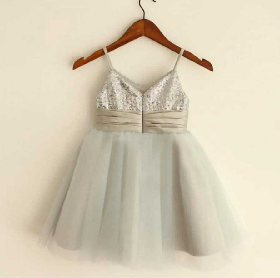 Sparkly Spaghetti Strap V- Neck Light Gray Tulle Flower Girl Dresses With Handmade Flower , FGS027