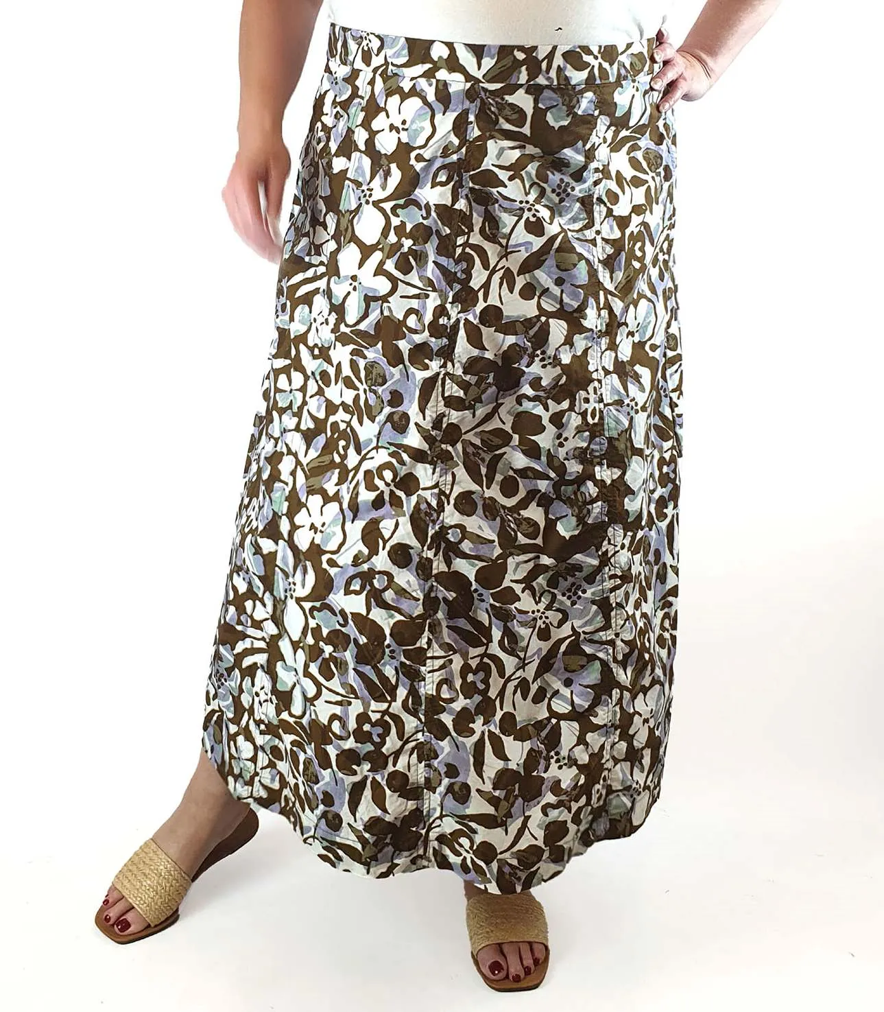 Sportscraft brown-based floral print skirt size 18 (fits sizes 16-18)