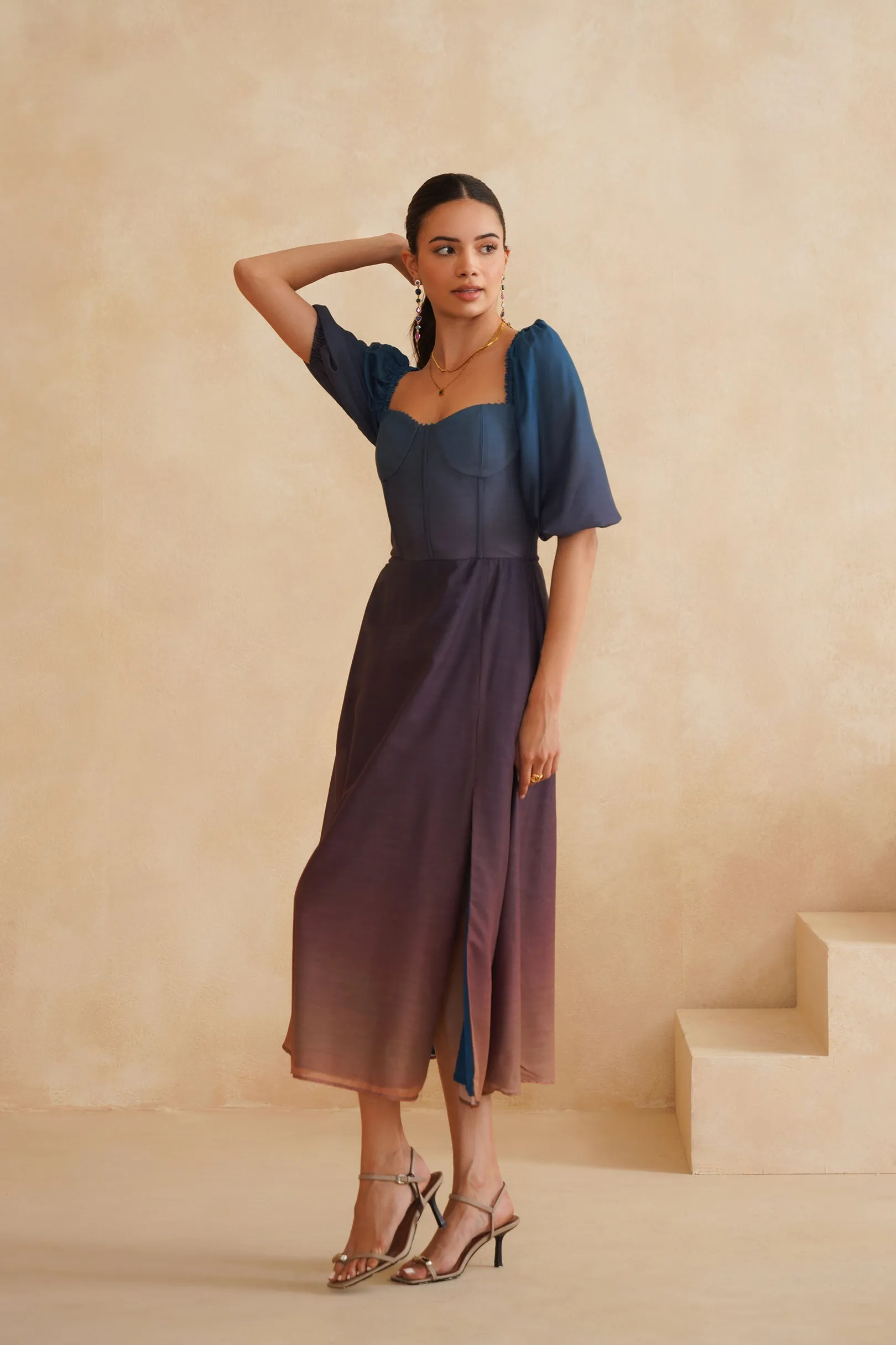 The blue mirage Midi