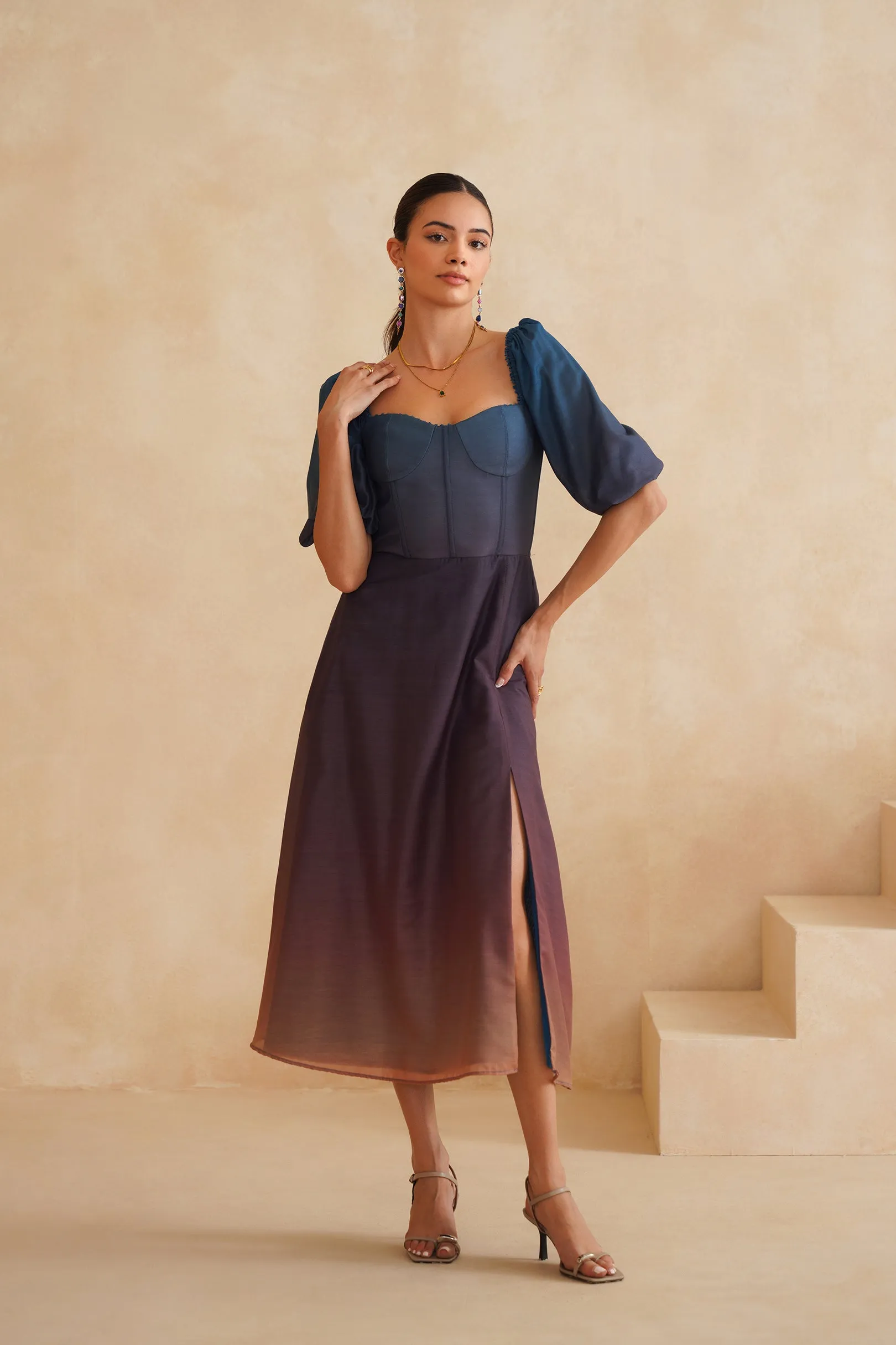 The blue mirage Midi
